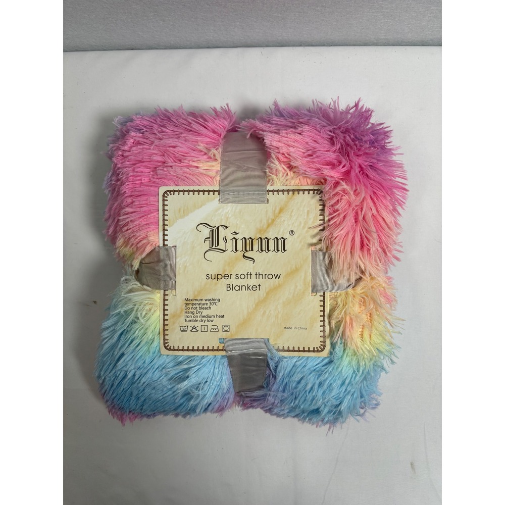 Liyun Throw Blanket Unisex OS Rainbow Faux Fur Shaggy Soft Pastel Y2K Colorful